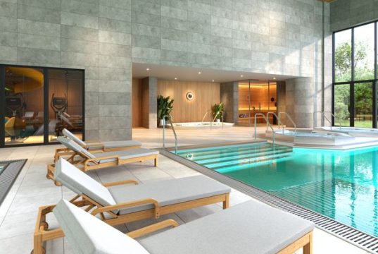 Basen w strefie SPA i Wellness